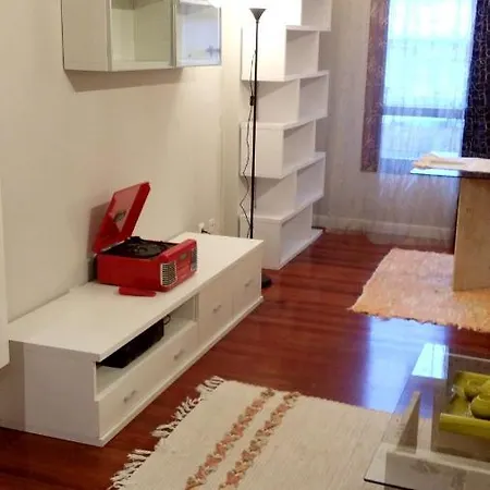 3 Bedrooms Appartement With Balcony And Wifi At Santurtzi 6 Km Away From The Beach